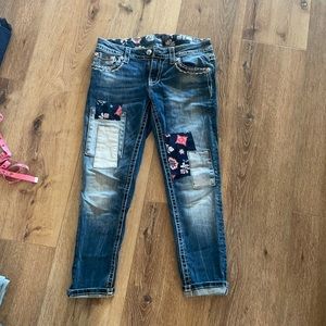 Skinny, Patch Miss Me Capri Pants